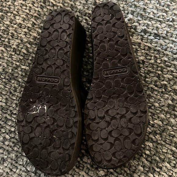 Black summer sandals by coach. - Picture 5 of 7
